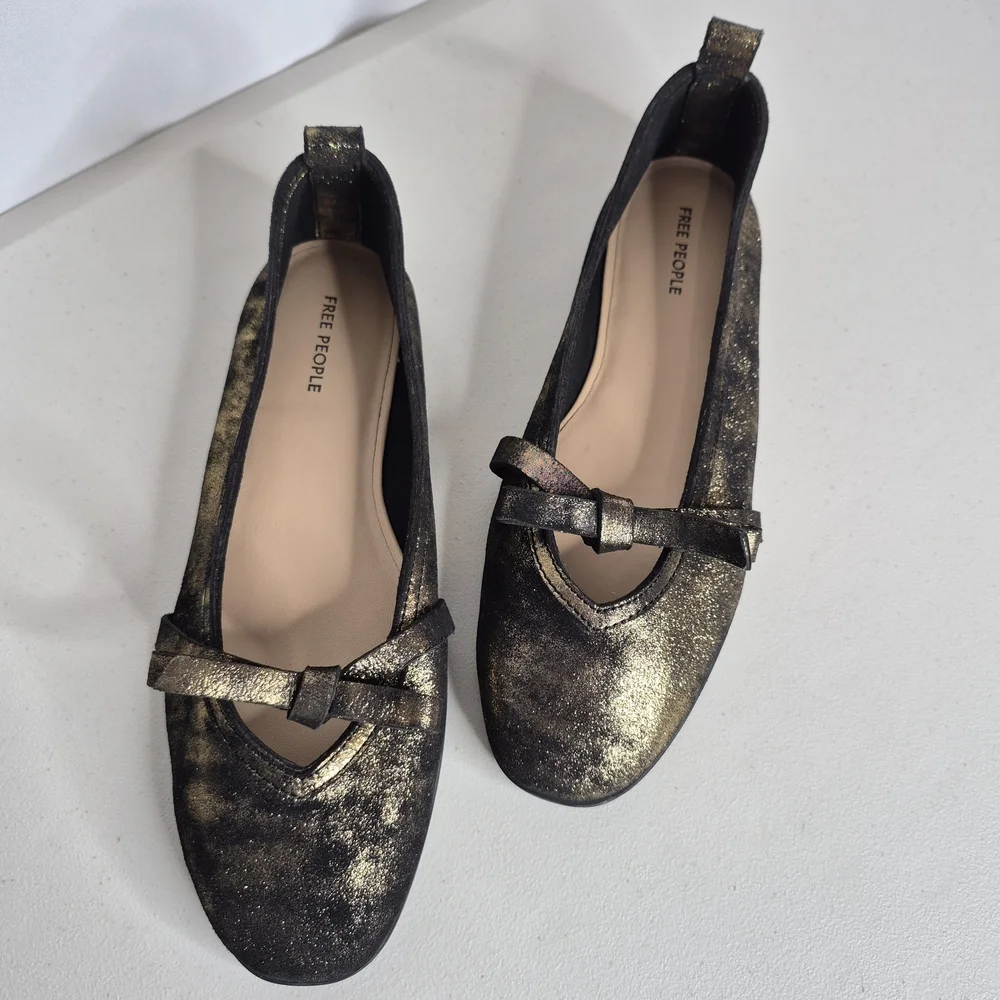 Free People Mania Bow Leather Ballet Flats in Bronze Age Metallic - Size 8